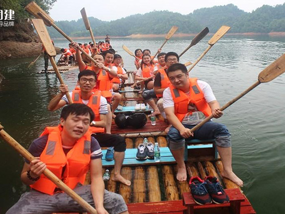 瀏陽丹霞湖水上團建